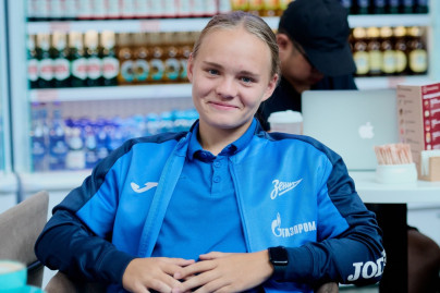 Выезд женской команды в Красноярск на матч с «Енисеем»