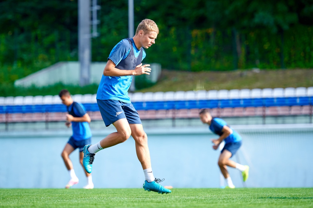 Летние учебно-тренировочные сборы «Зенита»-2 в Железноводске:19 июля, вечерняя тренировка