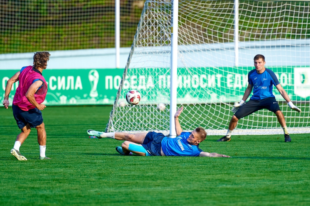 Летние учебно-тренировочные сборы «Зенита»-2 в Железноводске:19 июля, вечерняя тренировка