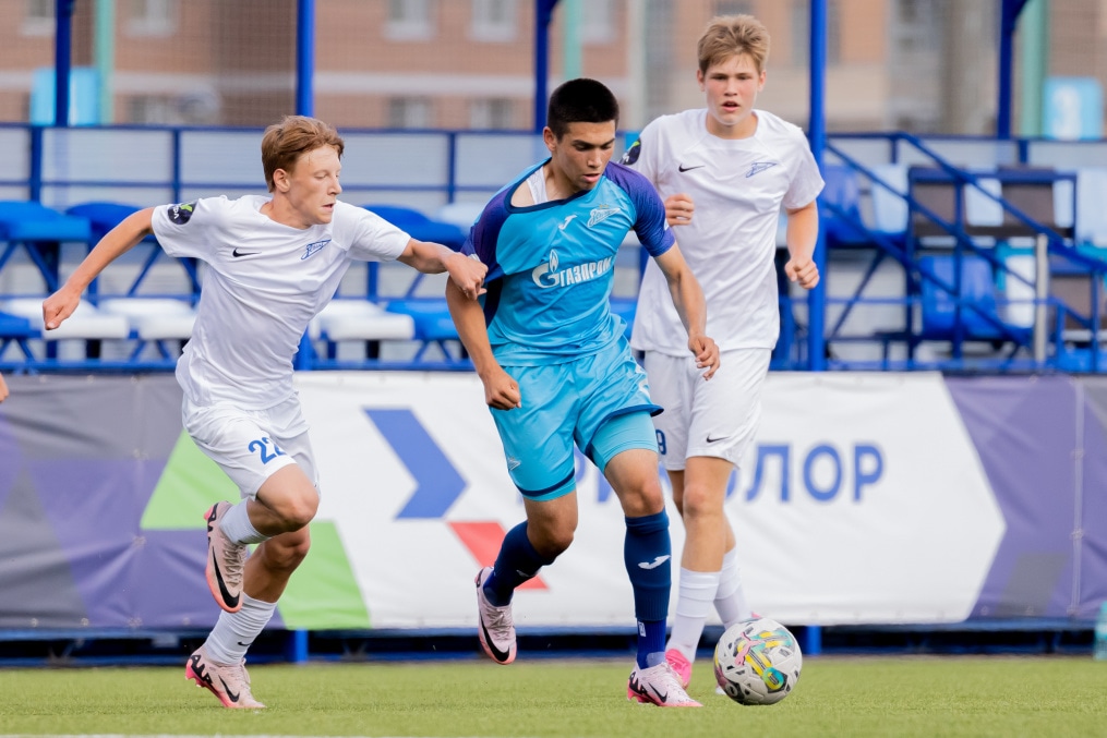 Юношеская футбольная лига-3,  «Зенит» — СШОР «Зенит»