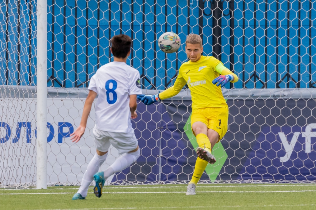 Юношеская футбольная лига-3,  «Зенит» — СШОР «Зенит»