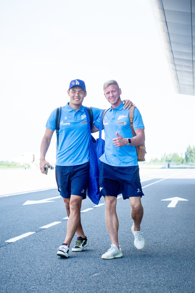 Вылет команды на матч с «Рубином» в Казань