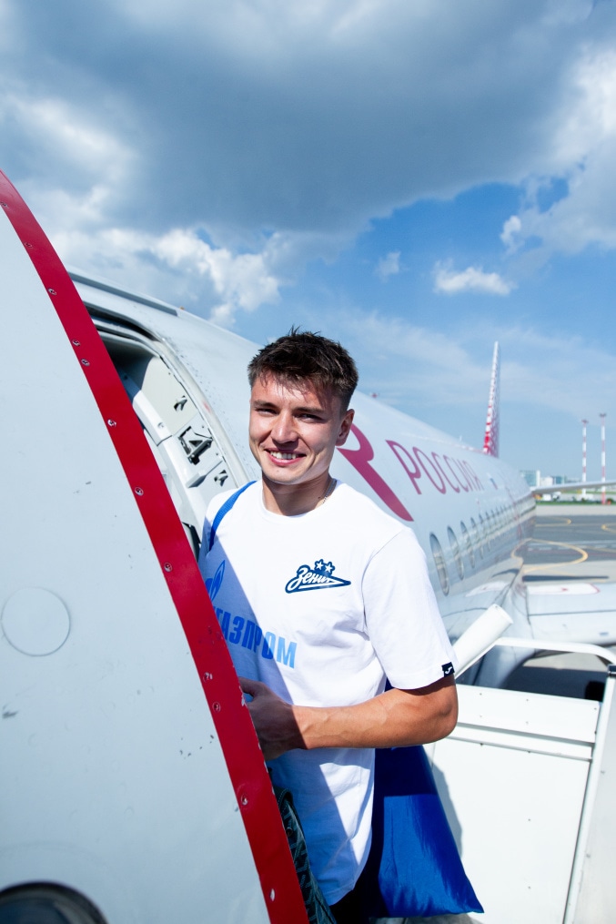 Вылет команды на матч с «Рубином» в Казань