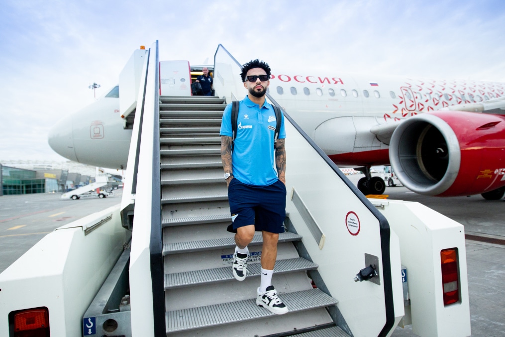 Вылет команды на матч с «Рубином» в Казань