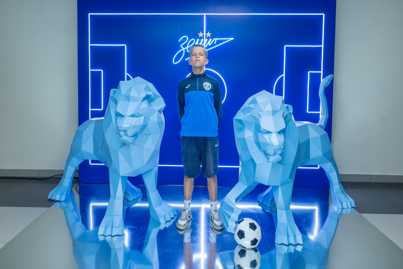 Экскурсия команды «Авангард»-2011 (Курск) на «Газпром Арену»