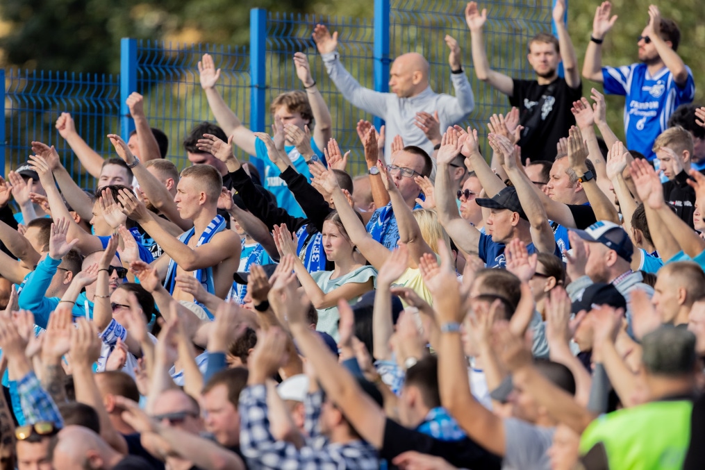 Болельщики на матче «Динамо» (СПб) — «Зенит»-2