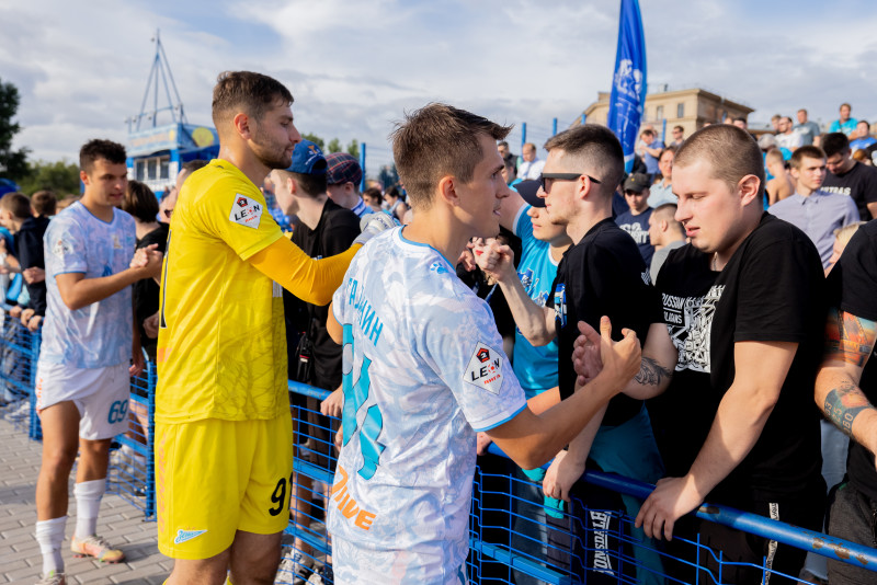 Болельщики на матче «Динамо» (СПб) — «Зенит»-2