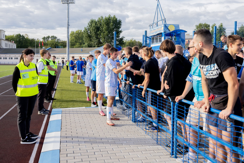 Болельщики на матче «Динамо» (СПб) — «Зенит»-2