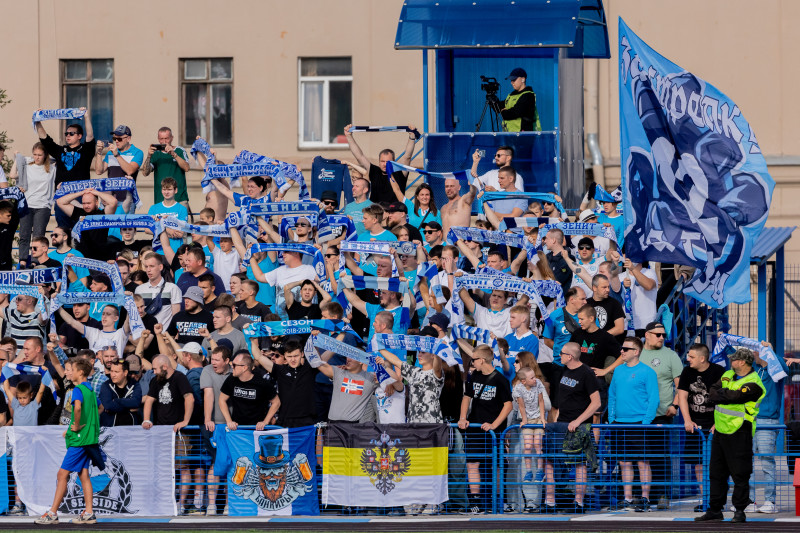 Болельщики на матче «Динамо» (СПб) — «Зенит»-2