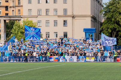 Болельщики на матче «Динамо» (СПб) — «Зенит»-2