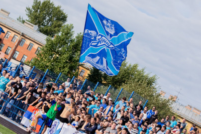 Болельщики на матче «Динамо» (СПб) — «Зенит»-2