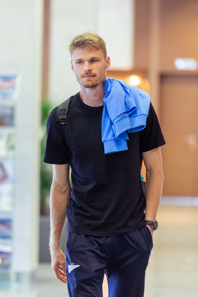 Вылет команды на матч с «Химками»