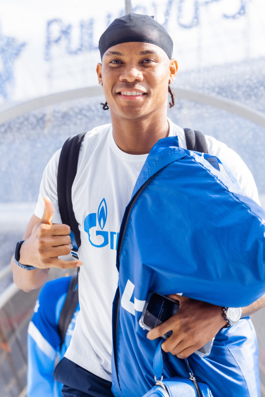 Вылет команды на матч с «Химками»