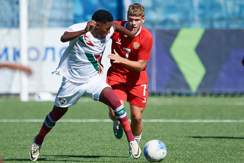 XVII международный юношеский турнир памяти Ю. А. Морозова. 5-й тур, Сборная России — «Флуминенсе»