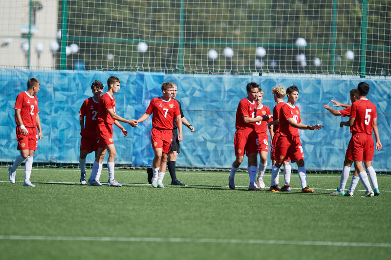 XVII международный юношеский турнир памяти Ю. А. Морозова. 5-й тур, Сборная России — «Флуминенсе»