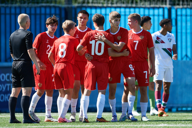 XVII международный юношеский турнир памяти Ю. А. Морозова. 5-й тур, Сборная России — «Флуминенсе»
