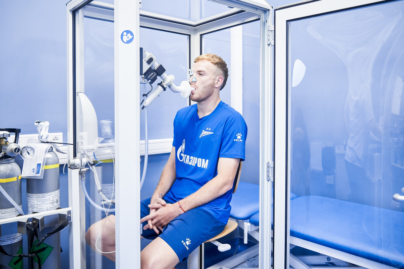 Медосмотр Лусиано в клинике «Мой Медицинский Центр»