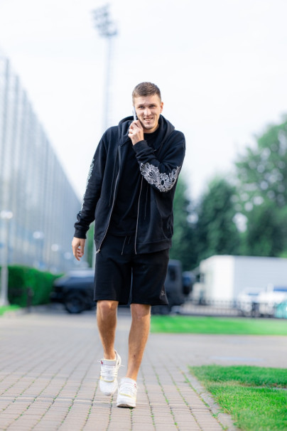 ЗенитStyle: приезд футболистов на открытую тренировку перед ЦСКА