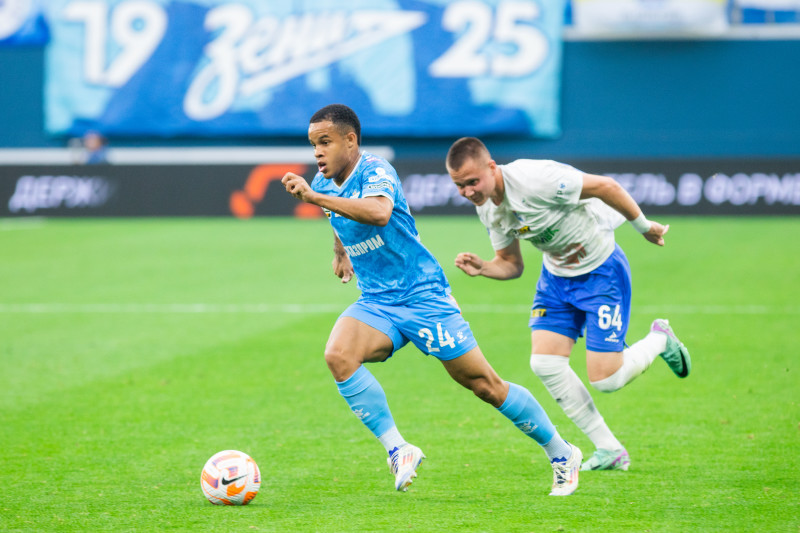 Мир Российская Премьер-Лига 2024/25, «Зенит» — «Факел»