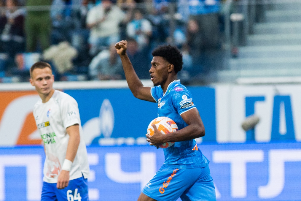 Мир Российская Премьер-Лига 2024/25, «Зенит» — «Факел»