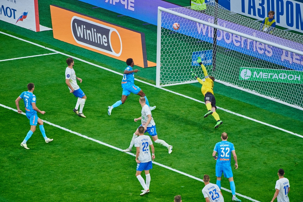 Мир Российская Премьер-Лига 2024/25, «Зенит» — «Факел»