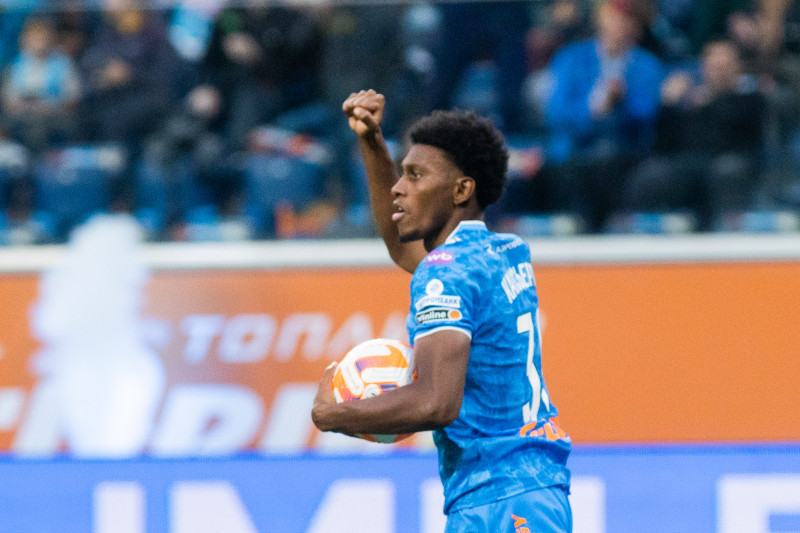 Мир Российская Премьер-Лига 2024/25, «Зенит» — «Факел»