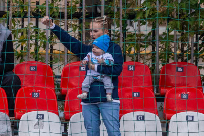 Болельщики на матче  «Родина»-м  — «Зенит»-2