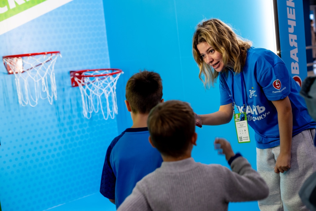 Фан-Променад перед матчем «Зенит» — «Оренбург»