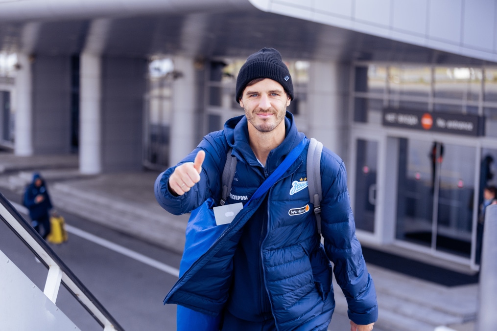 Вылет команды в Самару на матч «Акрон» — «Зенит»