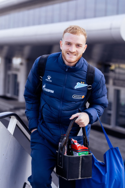 Вылет команды в Самару на матч «Акрон» — «Зенит»