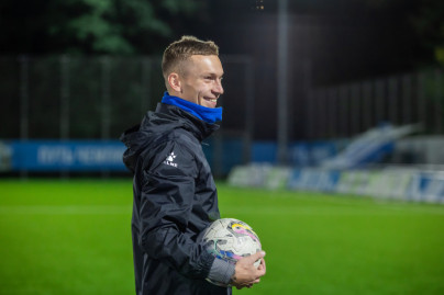 Тренировка женской молодежной команды «Зенит» перед матчем с «ЦСКА»-м (Москва)