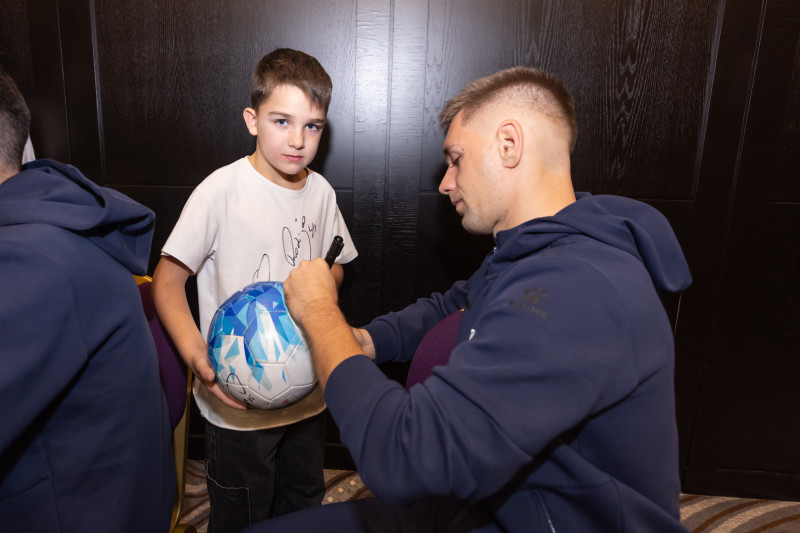 Автограф-сессия для воспитанников школы «Зенит-Чемпионика» в Самаре