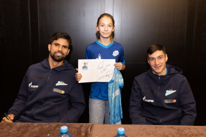 Автограф-сессия для воспитанников школы «Зенит-Чемпионика» в Самаре