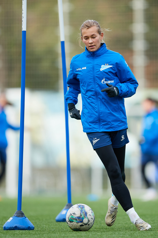 Тренировка женской команды перед матчем с ЖФК «Рязань-ВДВ»