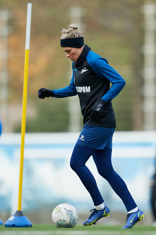 Тренировка женской команды перед матчем с ЖФК «Рязань-ВДВ»