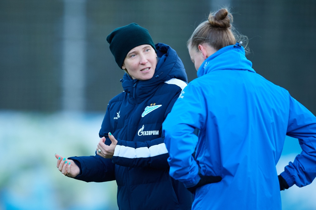 Тренировка женской команды перед матчем с «Рязанью-ВДВ»