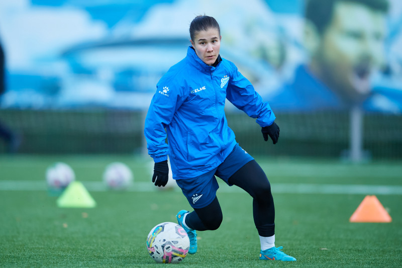 Тренировка женской команды перед матчем с «Рязанью-ВДВ»