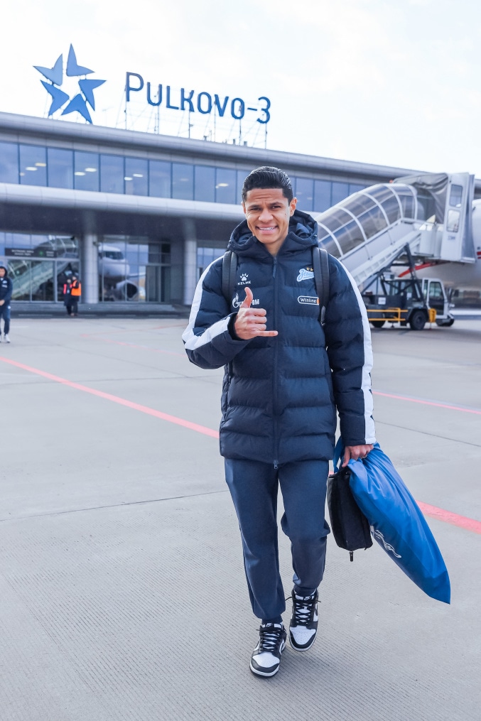 Вылет команды на матч с «Оренбургом»