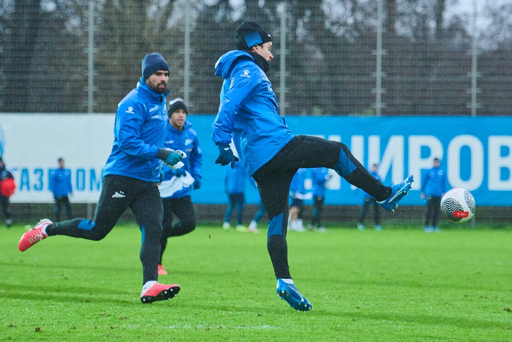 Тренировка «Зенита» перед выездом на кубковый матч с «Ахматом»