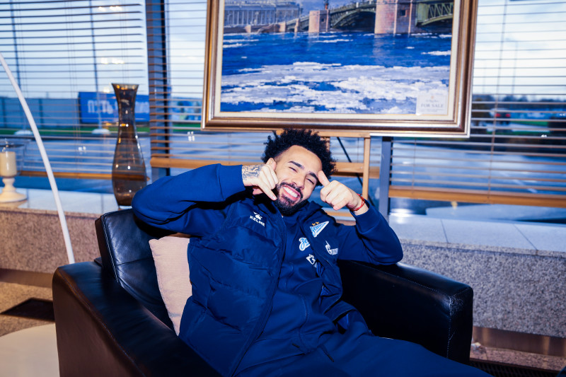 Вылет команды на кубковый матч с «Ахматом»