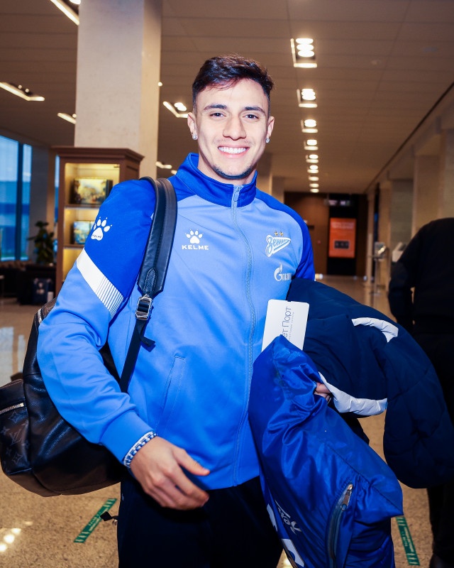 Вылет команды на кубковый матч с «Ахматом»