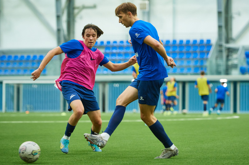 Первая тренировка «Зенита»-М в «Газпром»-Академии