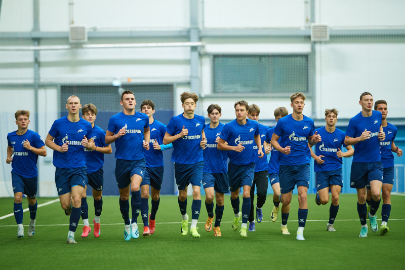 Первая тренировка «Зенита»-М в «Газпром»-Академии