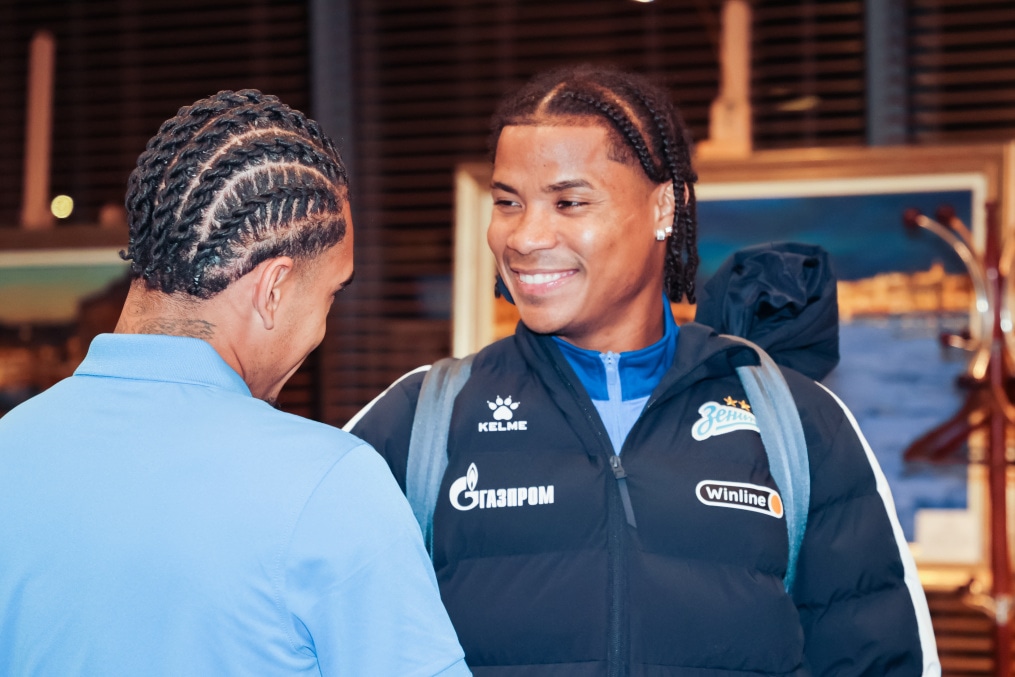 Вылет команды на первые зимние «Газпром» — тренировочные сборы в Катаре