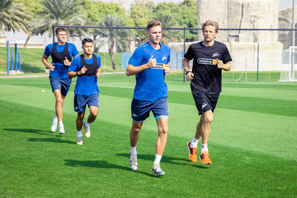 Зимние «Газпром» — тренировочные сборы 2025: 15 января, утренняя тренировка