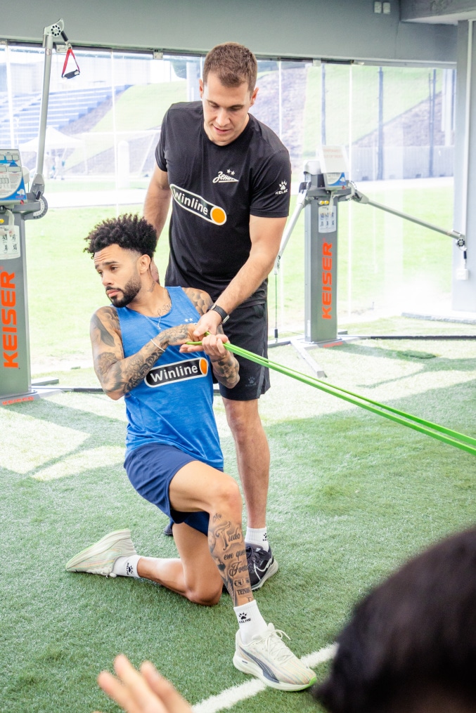 Зимние «Газпром» — тренировочные сборы 2025: 16 января, утренняя тренировка