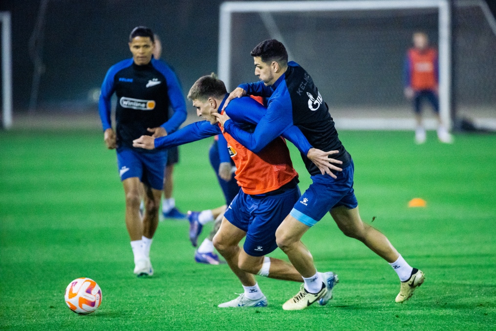 Зимние «Газпром» — тренировочные сборы 2025: 17 января, вечерняя тренировка