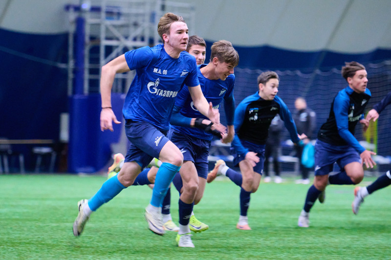 Тренировка «Зенита»-2009 и «Зенита»-2008 в «Газпром»-Академии