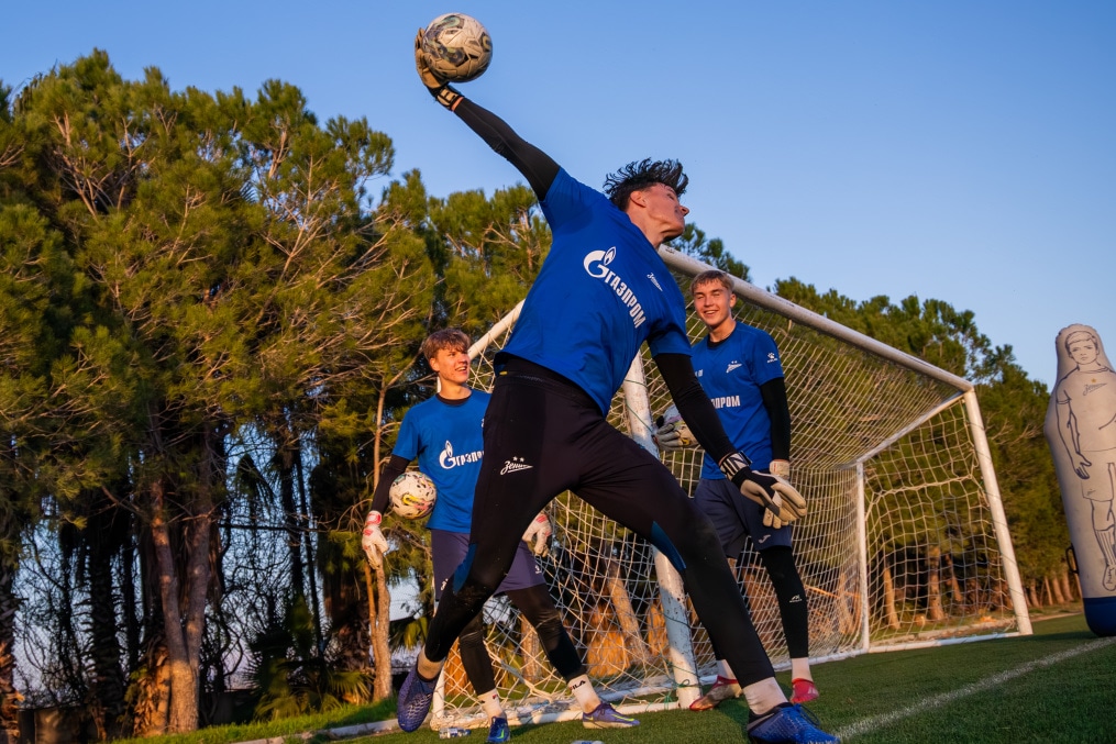 Первые учебно-тренировочные сборы «Зенита»-м в Турции: 2 февраля, тренировка вратарей