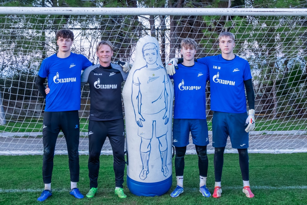 Первые учебно-тренировочные сборы «Зенита»-м в Турции: 2 февраля, тренировка вратарей